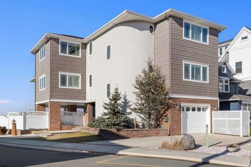 101 W 14th St, Ocean City, NJ, 08226 | Card Image