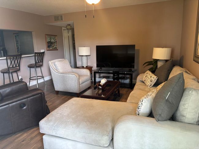 APT-103-5 - 2929 Se Ocean Blvd, Condo with 2 bedrooms, 2 bathrooms and null parking in Stuart FL | Image 6