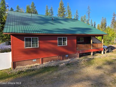 950 Old Range Rd, House other with 4 bedrooms, 2 bathrooms and null parking in Clark Fork ID | Image 1