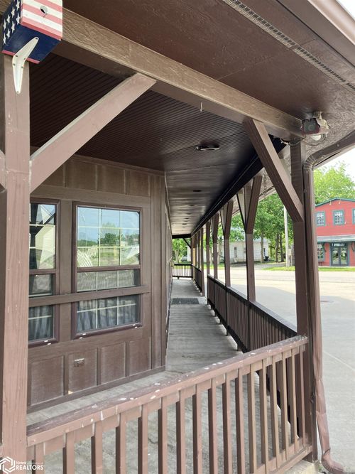 102 W Main St, Exline, IA, 52555 | Card Image
