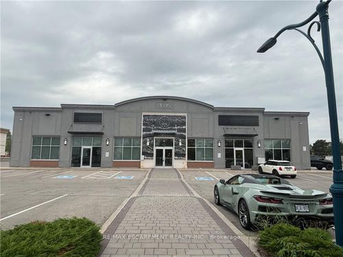7-3325 Harvester Rd, Burlington, ON, L7N3N2 | Card Image