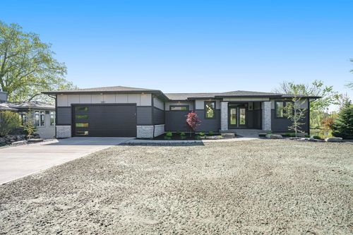 6788 120th Ave, Fennville, MI, 49408-9709 | Card Image