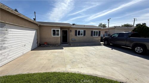 1006 Nicklett, Fullerton, CA, 92833 | Card Image