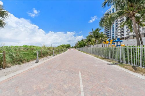 apt-934-6039 Collins Ave, Miami Beach, FL, 33140-2247 | Card Image