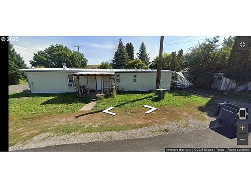 195 N 7th Ave, Elgin, OR, 97827-9711 | Card Image