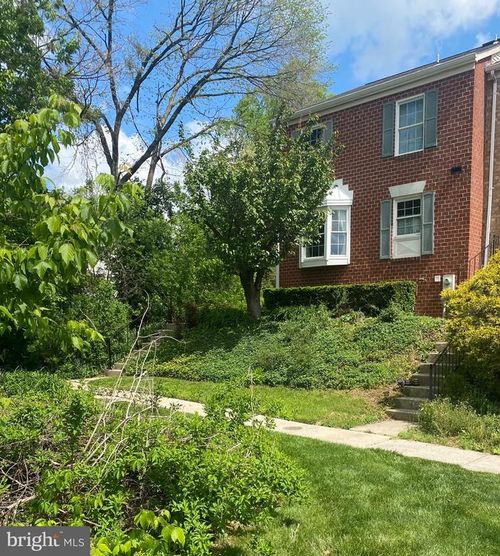 39 Sunnyvale Ct, COCKEYSVILLE, MD, 21030-2435 | Card Image