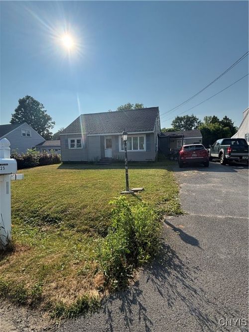 125 Marnie St, Deerfield, NY, 13502-1005 | Card Image