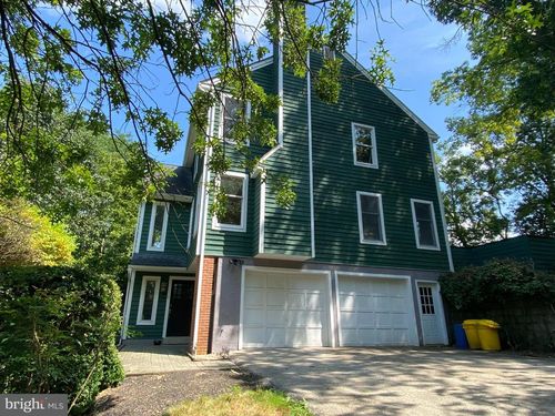 2 Biddlewoods Rd, GLENSIDE, PA, 19038-8235 | Card Image