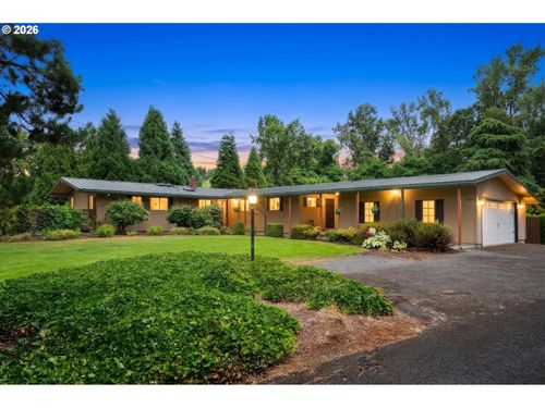 9324 Ne Levee Rd, Portland, OR, 97211 | Card Image