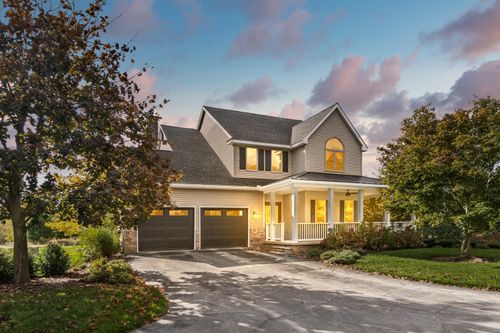 17045 Mahrle Rd, Manchester, MI, 48158-9690 | Card Image