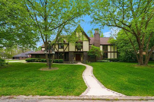 2701 W Sun Valley Parkway, Muncie, IN, 47303 | Card Image