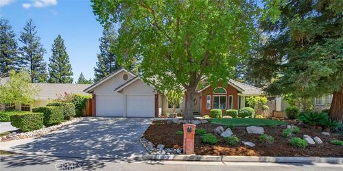 10130 N Heather Dr, Fresno, CA, 93720-1375 | Card Image