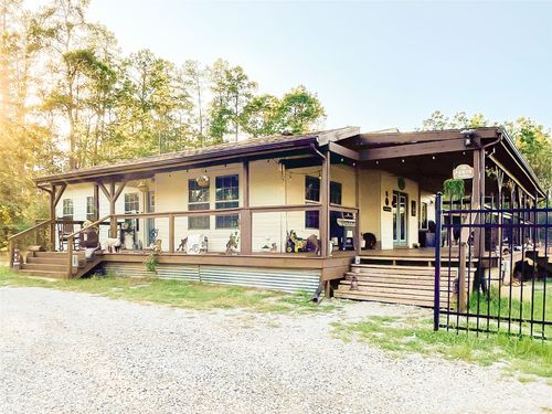8262 Us Highway 84 W, Mount Enterprise, TX, 75681-7482 | Card Image