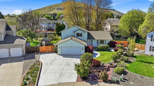 203 Lasiandra Ct, Richland, WA, 99352-8709 | Card Image