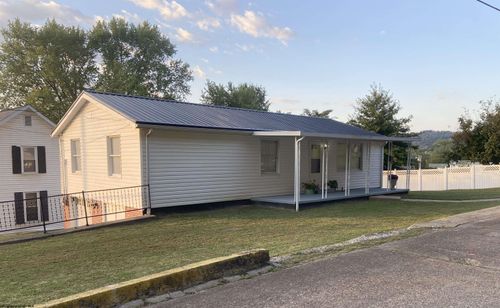 180 Pike St, New Martinsville, WV, 26155-1842 | Card Image