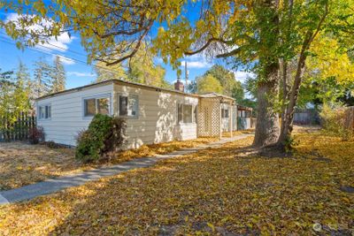 406 S Chestnut Street, House other with 2 bedrooms, 1 bathrooms and 1 parking in Ellensburg WA | Image 1