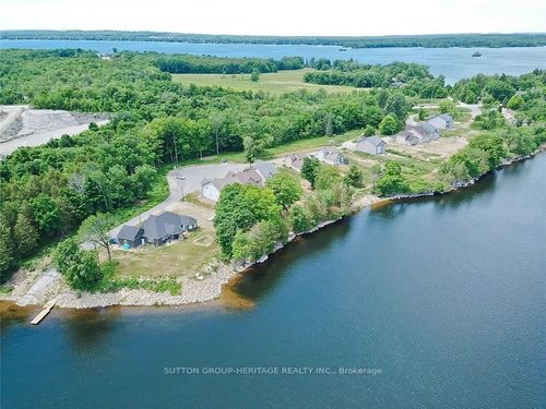 21 Rosy Beach Crt, Ramara, ON, L3V8L2 | Card Image