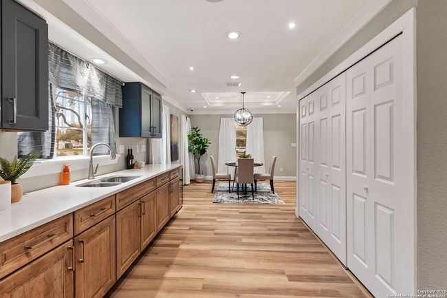6905 West Ave, Home with 0 bedrooms, 0 bathrooms and null parking in Castle Hills TX | Image 7
