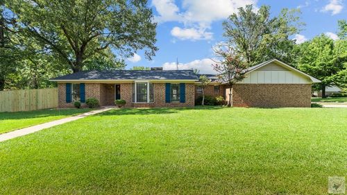 6213 Polly Dr, Texarkana, TX, 75503-1543 | Card Image