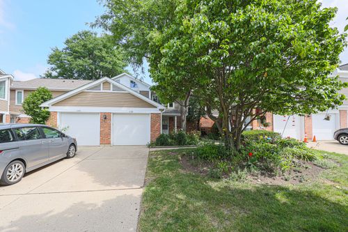 14e-1138 Courtland Dr, Buffalo Grove, IL, 60089-1195 | Card Image