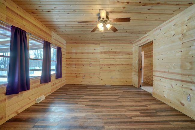 6619 M 18, House other with 3 bedrooms, 1 bathrooms and null parking in Coleman MI | Image 9