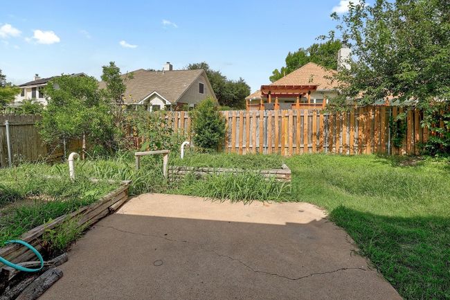 17254 Bushmills Rd, House other with 3 bedrooms, 2 bathrooms and 2 parking in Pflugerville TX | Image 23