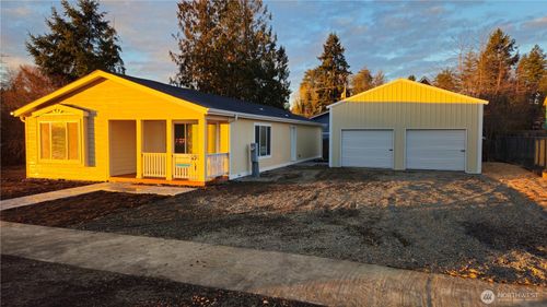 420 Pine St, Toledo, WA, 98591-5001 | Card Image