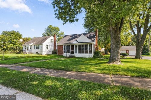 827 Elkton Rd, NEWARK, DE, 19711-7725 | Card Image