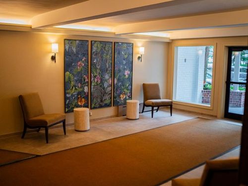 apt-2g-1 Town House Pl, Great Neck, NY, 11021-3219 | Card Image
