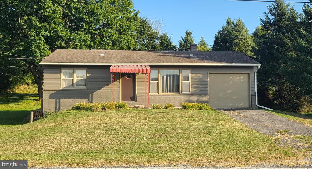 Forge Rd, Bellefonte, PA 16823