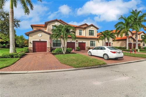 unit-201-26233 Palace Ln, BONITA SPRINGS, FL, 34135-6286 | Card Image