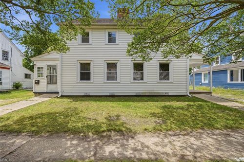 8 Cotton Pl, Portsmouth, VA, 23702-2724 | Card Image