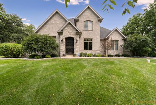 2600 Whiteoak Ct, McHenry, IL, 60050-1730 | Card Image