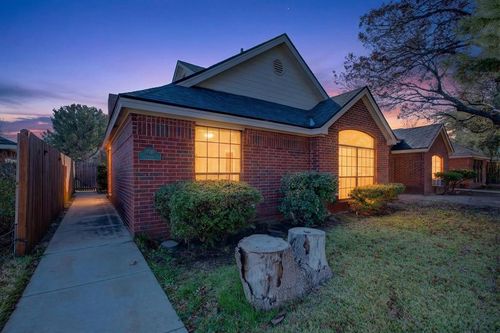 1709 Castleford Rd, Midland, TX, 79705-1784 | Card Image