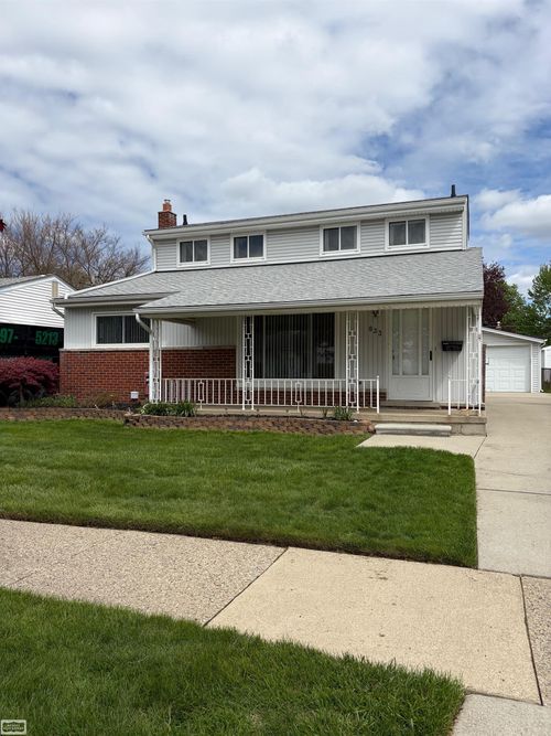 833 Bernie Ln, Madison Heights, MI, 48071-3423 | Card Image