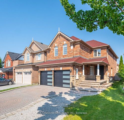 7059 Magistrate Terr, Mississauga, ON, L5W1E4 | Card Image