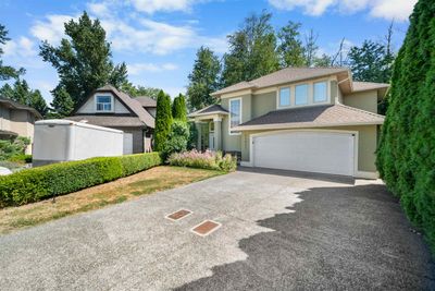 21031 93b Ave, House other with 4 bedrooms, 2 bathrooms and 2 parking in Langley BC | Image 2