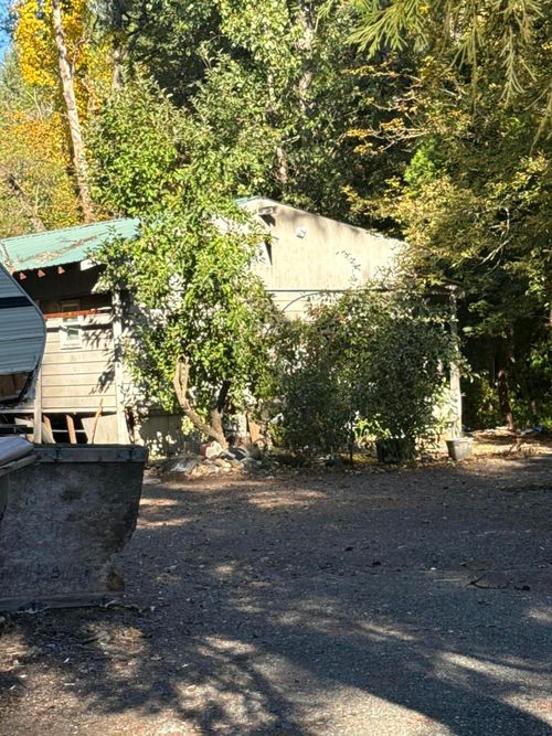 17904 Redwood Hwy, Selma, OR, 97538-9760 | Card Image