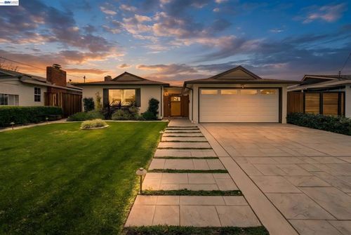 1338 1338 Thais Ln, Hayward, CA, 94544 | Card Image