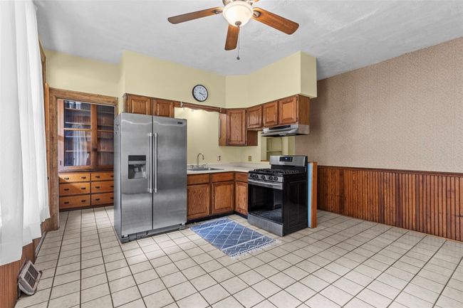 Kitchen | Image 6