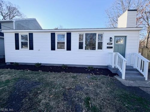 8851 Devon Street, Norfolk, VA, 23503 | Card Image