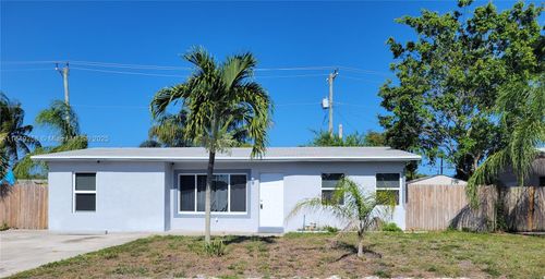 2560 Ne 8th Ter, Pompano Beach, FL, 33064-6478 | Card Image