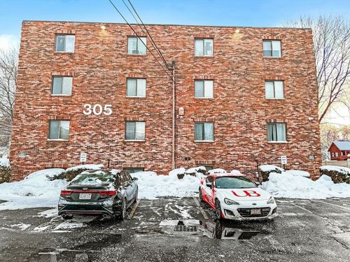 apt-24-305 Riverside Ave, Medford, MA, 02155-5706 | Card Image