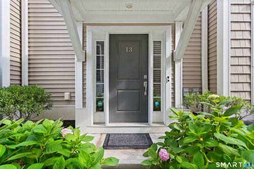apt-13-91 W Broad Street, Stamford, CT, 06902 | Card Image