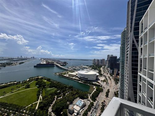 unit-4401-1100 Biscayne Blvd, Miami, FL, 33132-1750 | Card Image