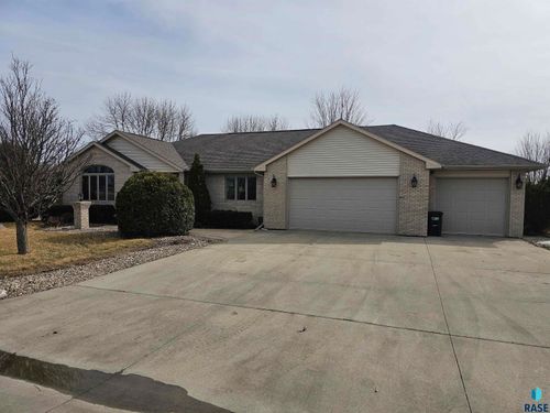 45 Golf Dr Drive, Wentworth, SD, 57075 | Card Image
