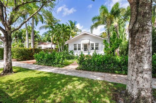 203 Westminster Rd, West Palm Beach, FL, 33405-1654 | Card Image