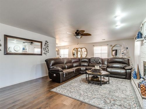 11012 Greystone Avenue, The Village, OK, 73120 | Card Image