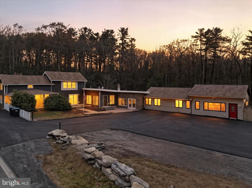 Residential in MILFORD 5
