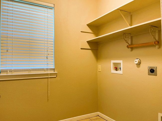 112 Mari Ln, House other with 3 bedrooms, 2 bathrooms and null parking in Spicewood TX | Image 21